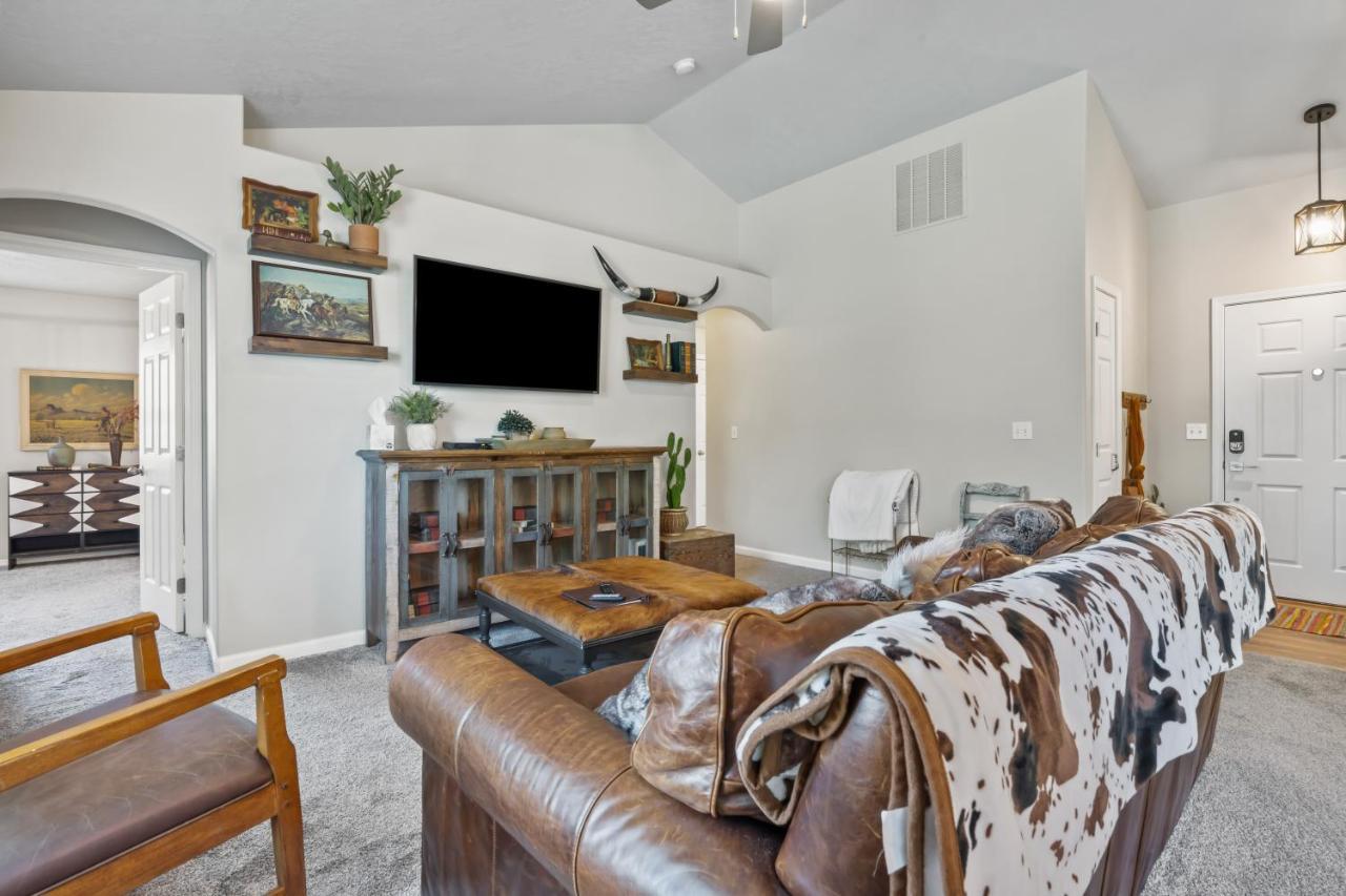 Southwestern Style 4 Bedroom Nampa Home Sleeps 16! Dış mekan fotoğraf